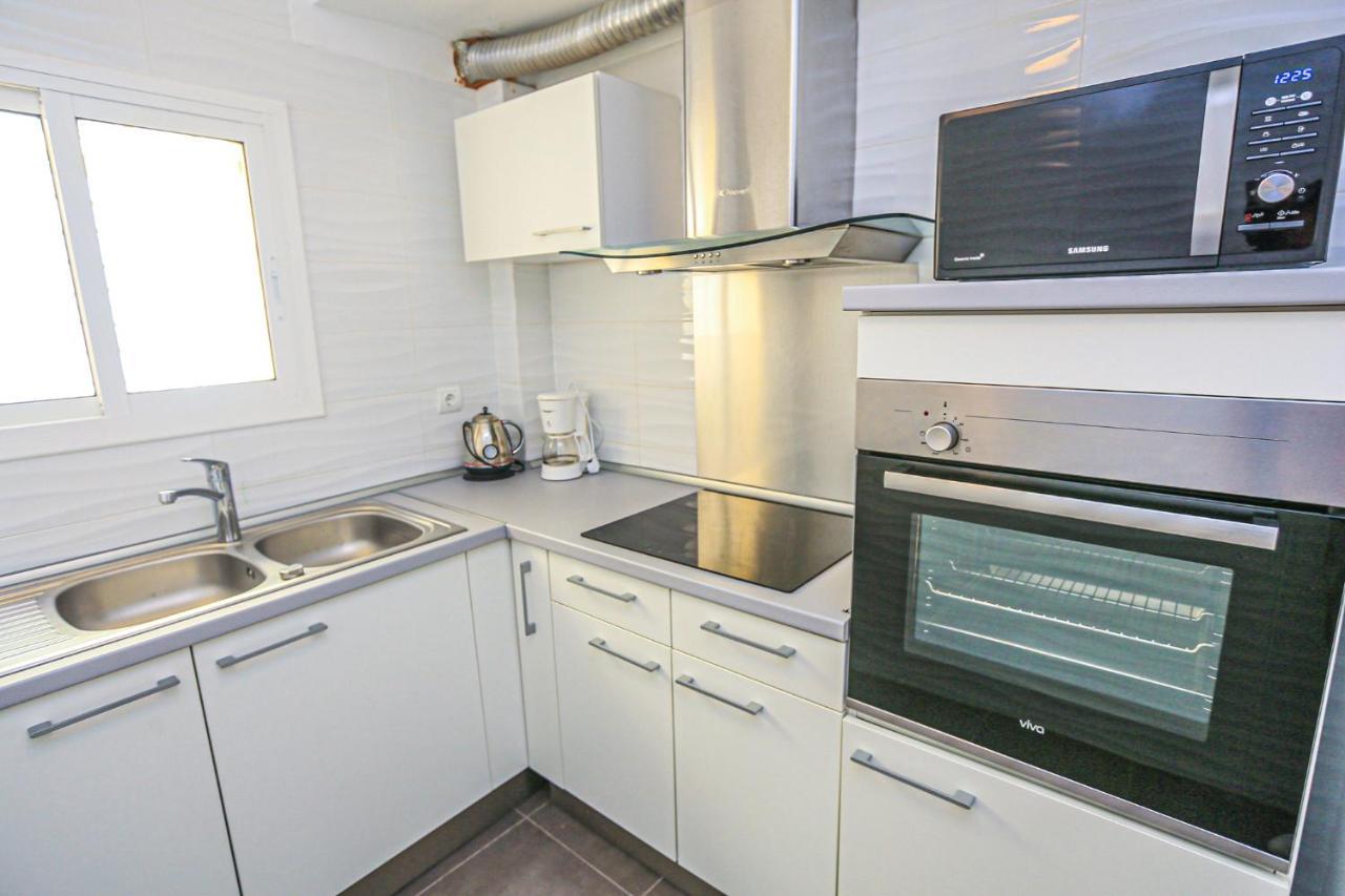 Coral - Only Families Apartment กัมบริลส์ ภายนอก รูปภาพ